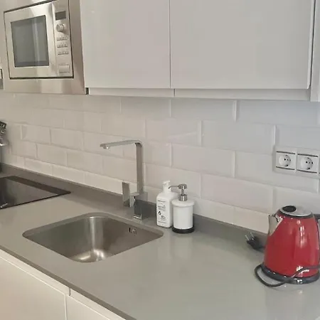 San Bernardo Street Apartment *
